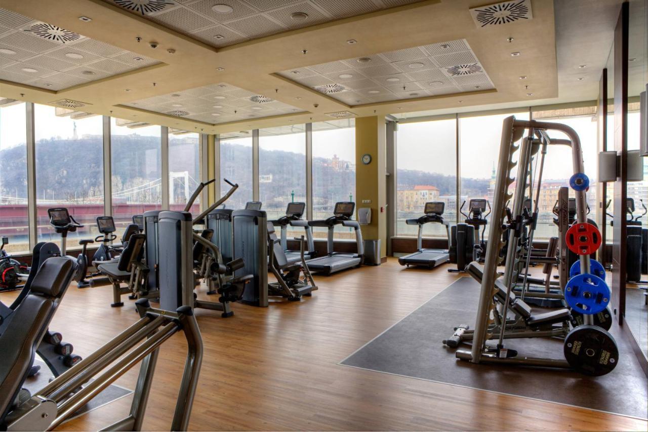 Budapest Marriott Hotel Exterior photo The gym at the hotel