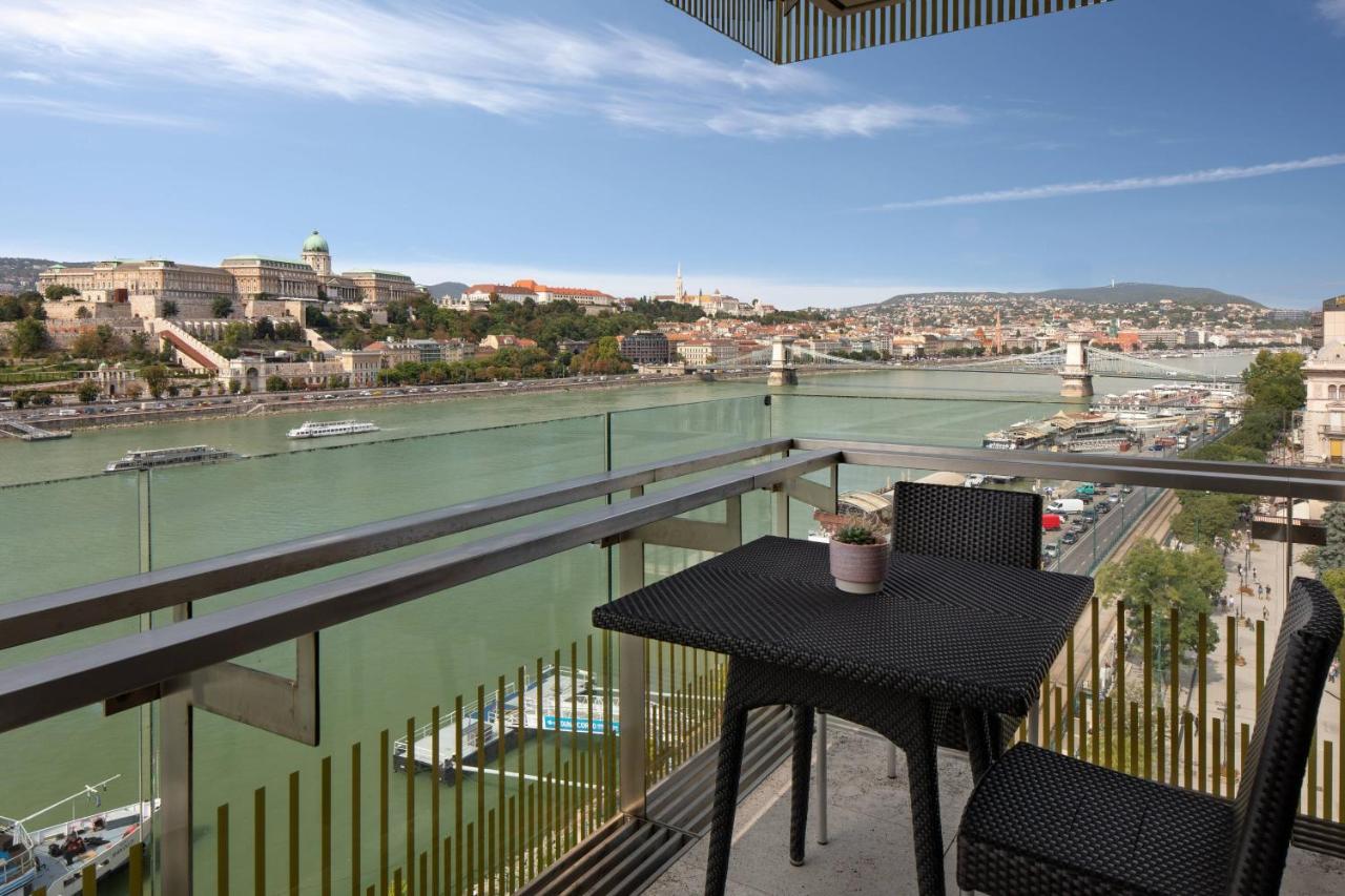 Budapest Marriott Hotel Exterior photo Balcony