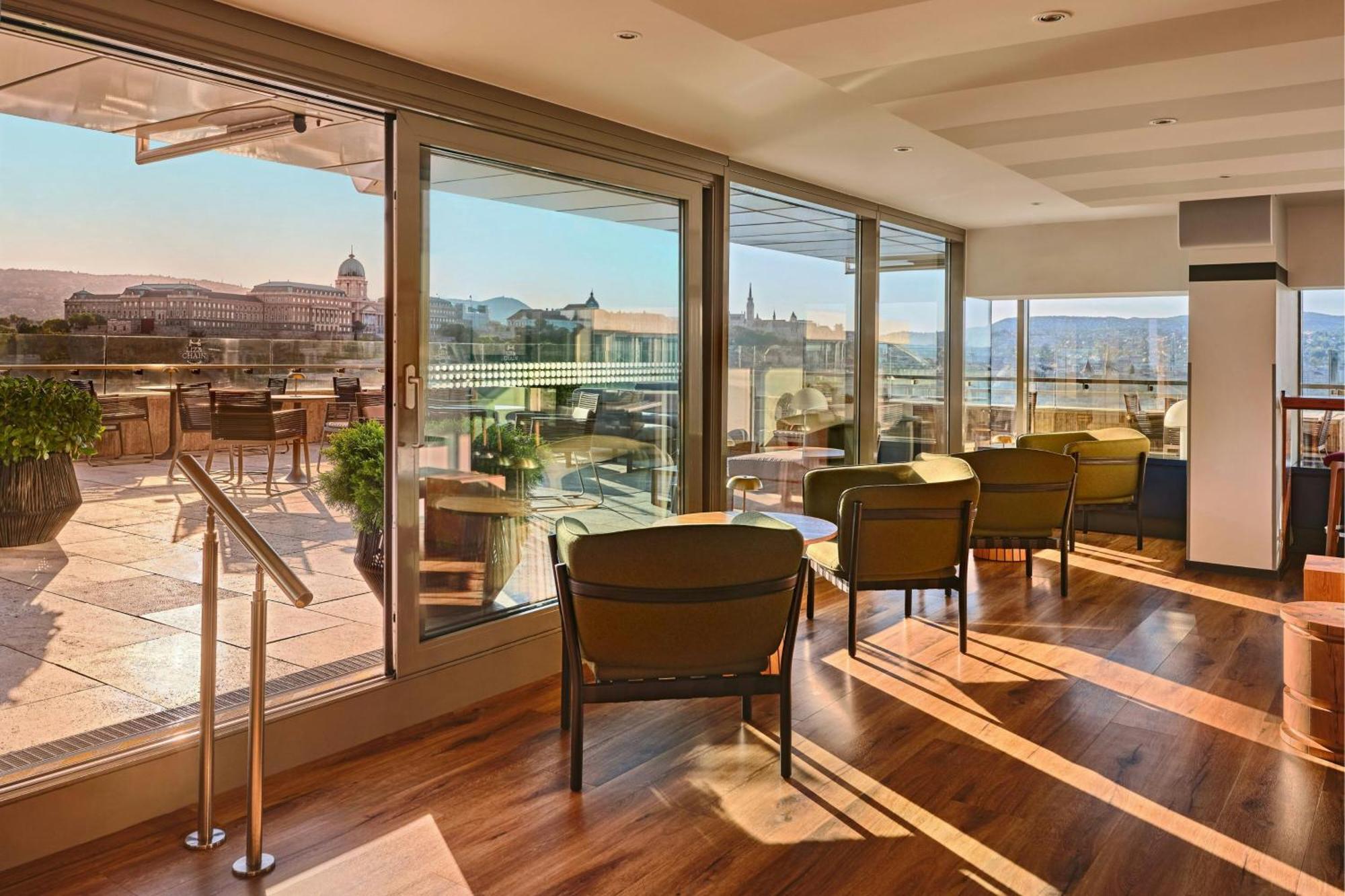 Budapest Marriott Hotel Exterior photo
